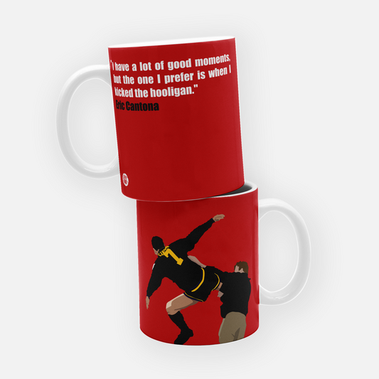 Manchester United mug featuring an illustration of Eric Cantona’s infamous kung fu kick incident, capturing one of the most memorable moments in football history, perfect for fans of the iconic Red Devil.